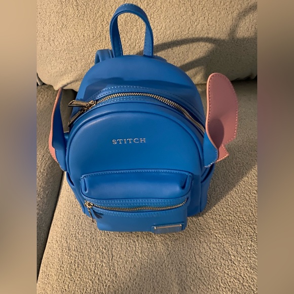 Disney Mini Lounge-fly Backpack- Stitch - Picture 6 of 6